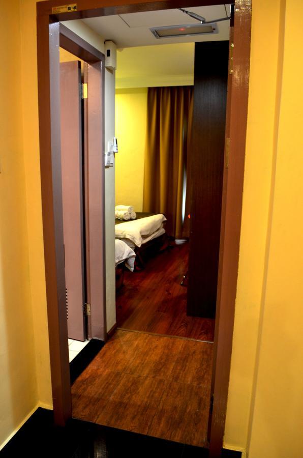 Lintas Plaza Hotel Kota Kinabalu Kültér fotó