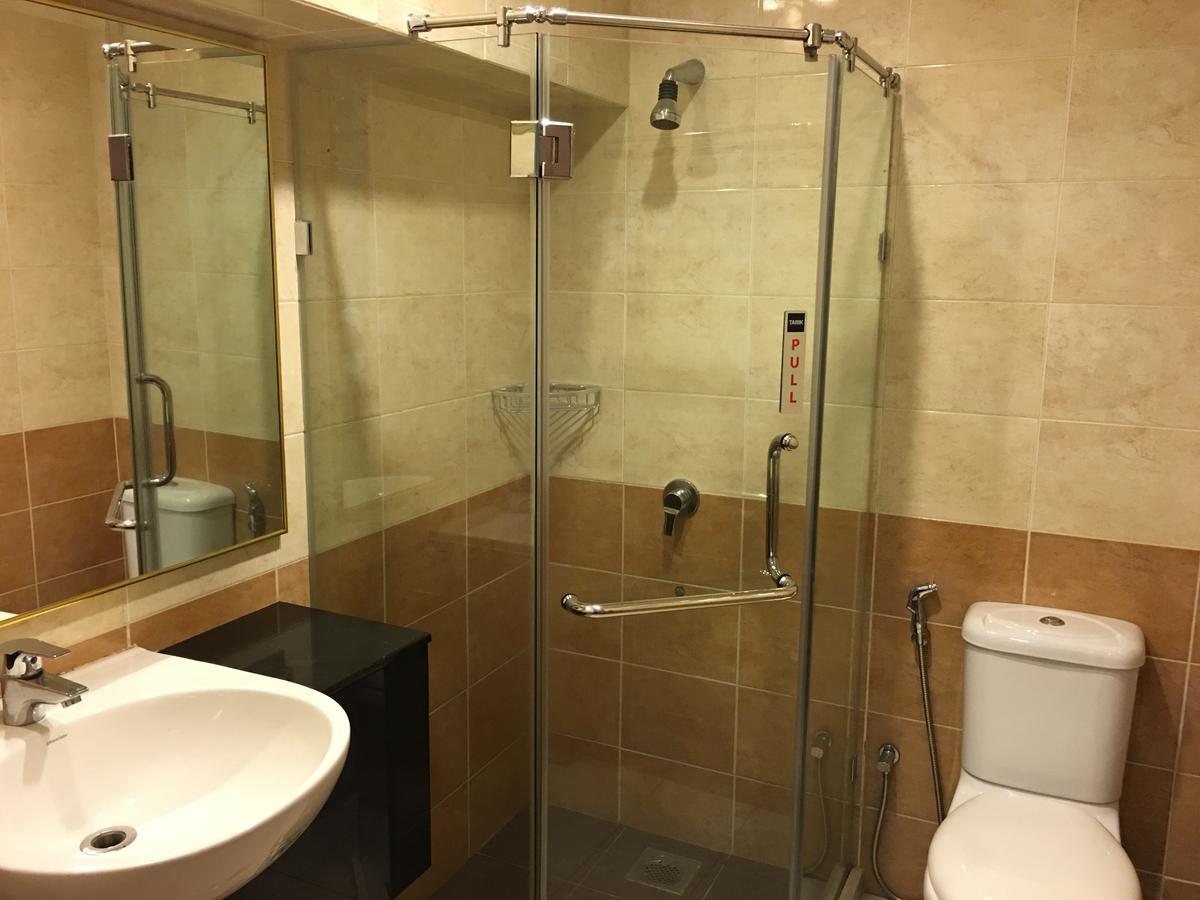 Lintas Plaza Hotel Kota Kinabalu Kültér fotó